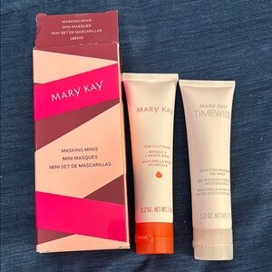 Mary Kay Masking Minis with Pink Clay and Moisturizing Gel Mask